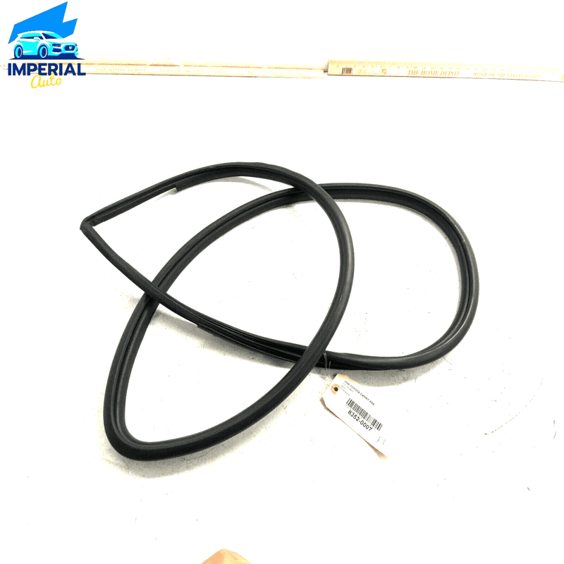 Toyota Camry 2018-2023 Rear Left Driver Side Door On Body Weatherstrip Seal