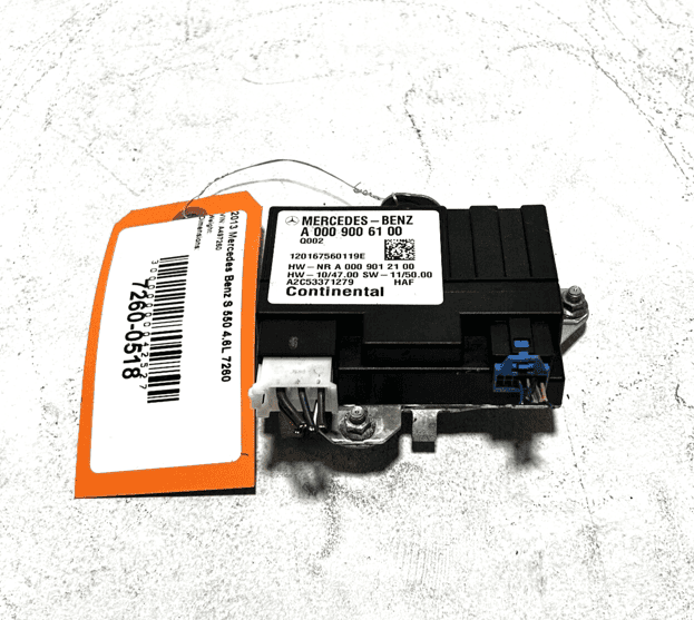 2010-2013 MERCEDES-BENZ S550 FUEL PUMP CONTROL MODULE OEM