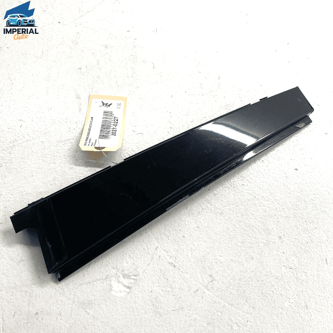 2007-13 MERCEDES S550 REAR RIGHT PASSENGER DOOR SHELL APPLIQUE MOLDING TRIM