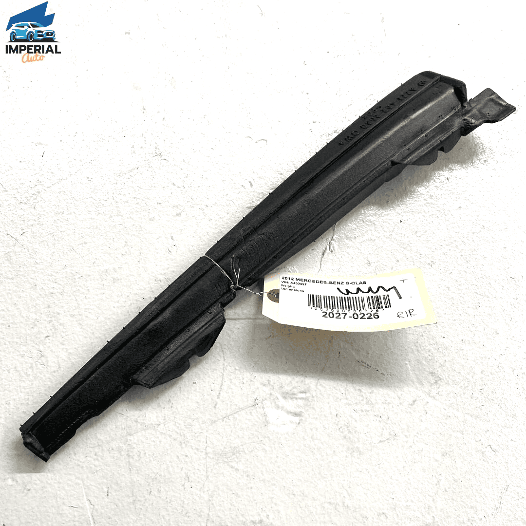 2007-13 Mercedes S550 Rear Passenger B-Pillar Damping Trim Cover Insulation