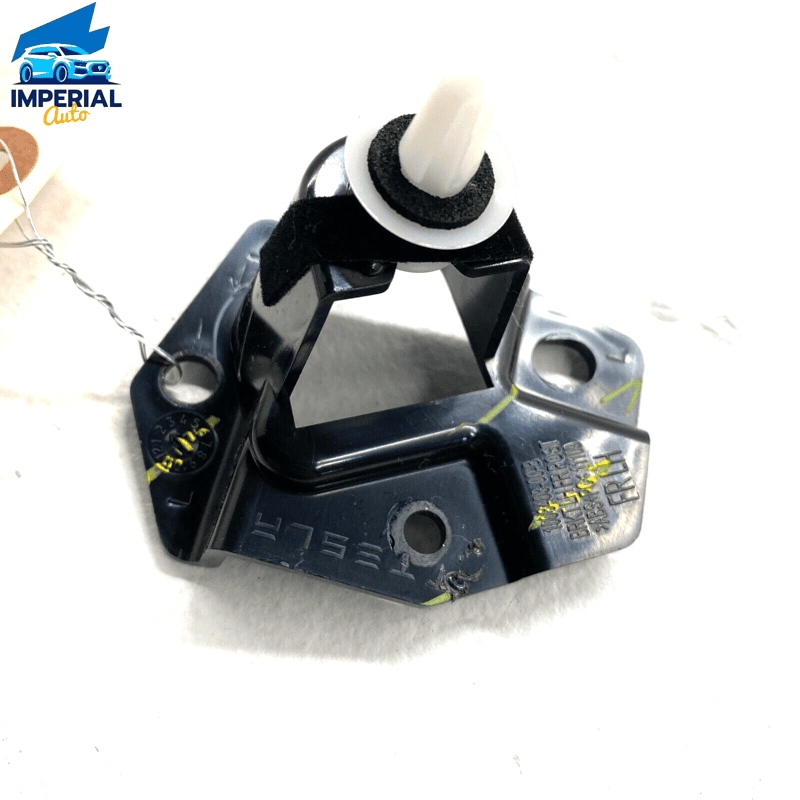 TESLA MODEL S 2012 - 2020 Front Left Driver Side Plastic Door Card Bracket 