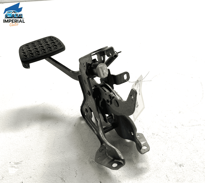 Brake Stop Pedal Support Assembly OEM Toyota Camry XSE SE XLE LE 2018-2021 
