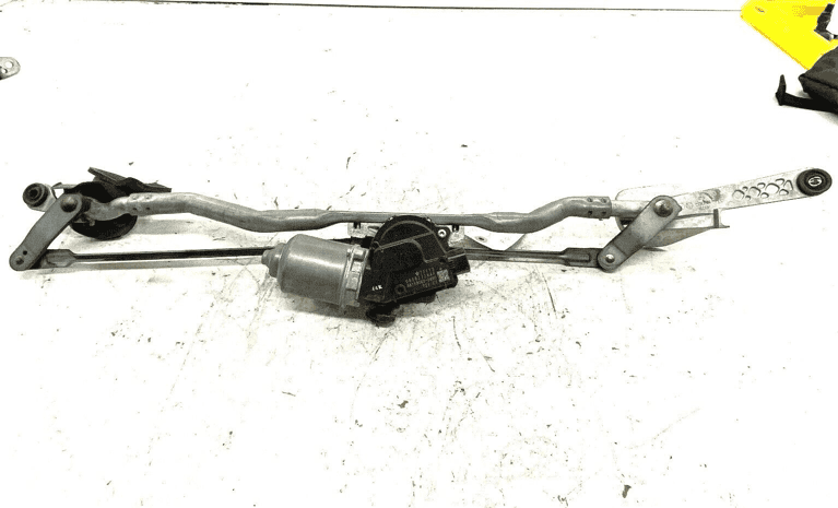 2011 - 2022 DODGE CHARGER FRONT WINDSHIELD WIPER LINKAGE W/ MOTOR ASSEMBLY 