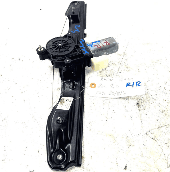 REAR RIGHT SIDE DOOR WINDOW REGULATOR OEM 7351050 2018 BMW 340 XI
