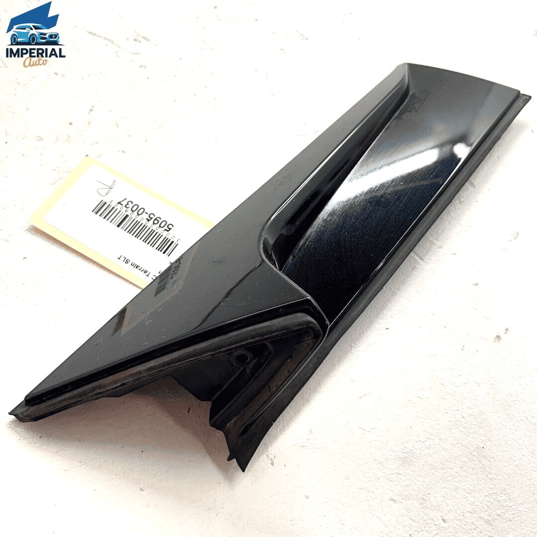 18-23 GMC TERRAIN LIFTGATE TAILGATE SPOILER PASSENGER SIDE APPLIQUE MOLDING