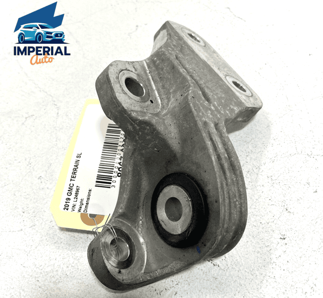 2018 - 2022 GMC TERRAIN 1.5L TRANSMISSION LOWER SUPPORT MOUNT BRACKET OEM