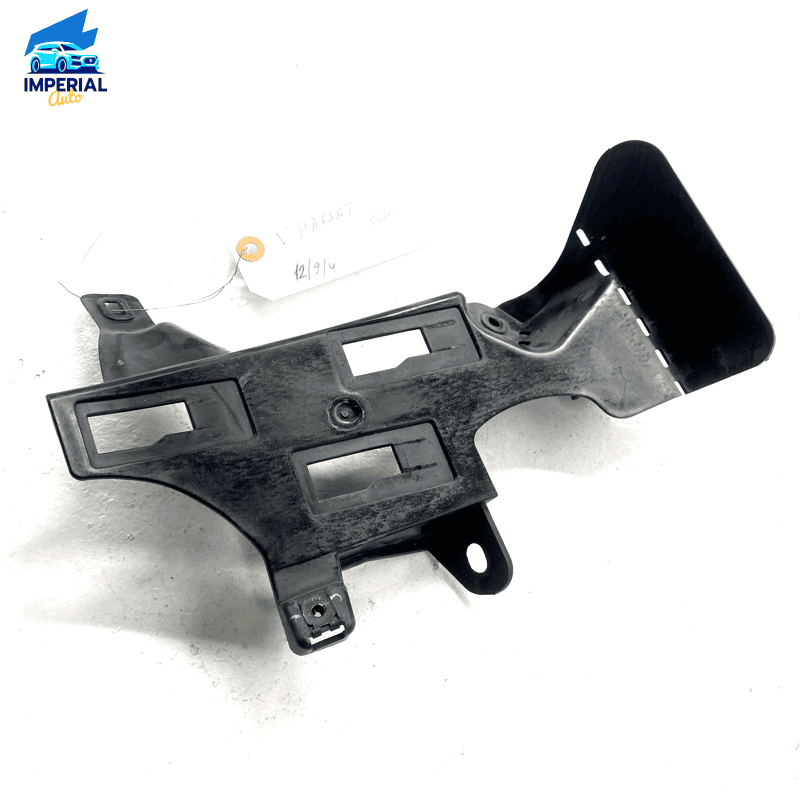 2012-2020 VW VOLKSWAGEN JETTA REST PEDAL MOUNTING BASE SUPPORT BRACKET TRIM