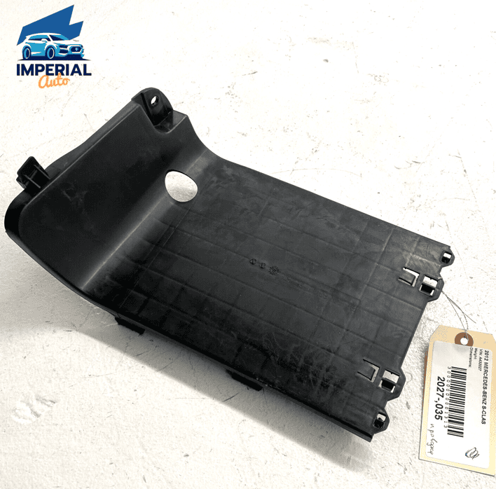 Mercedes W221 S550 Rear Right Passenger Cable Channel Cover Wheel Arch OEM 