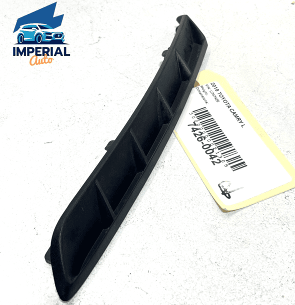 2018-22 TOYOTA CAMRY REAR BUMPER RIGHT PASSENGER SIDE EXTENSION MOLDING TRI