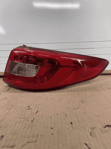Hyundai Sonata 2015-2017 Tail Light Lamp Right Hand Side Outside Passenger 
