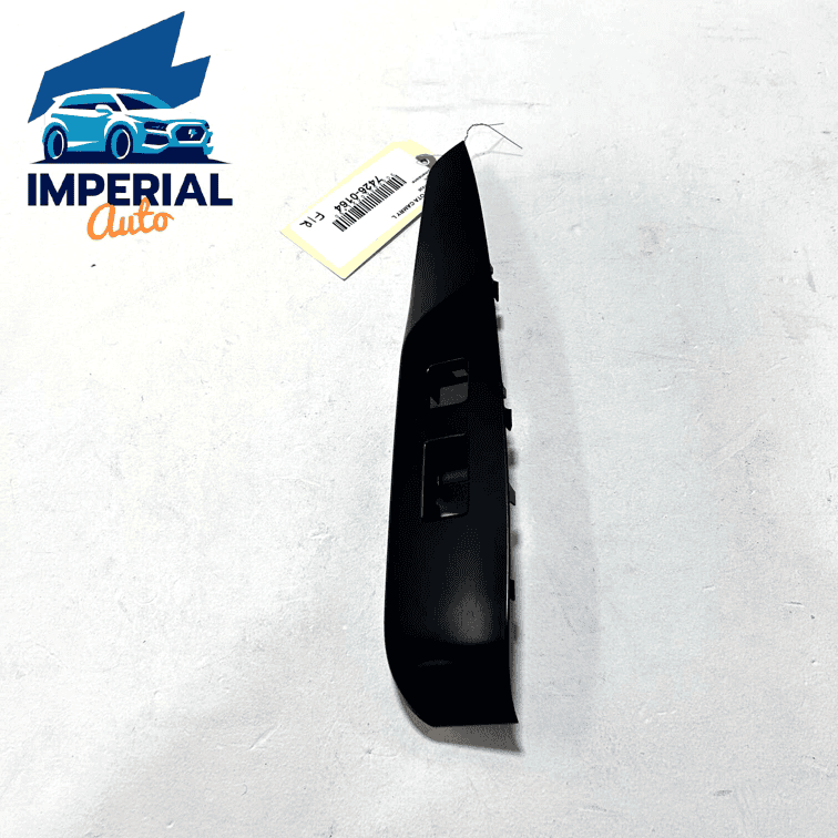 2018-2020 TOYOTA CAMRY FRONT RIGHT SIDE DOOR WINDOW SWITCH TRIM COVER OEM