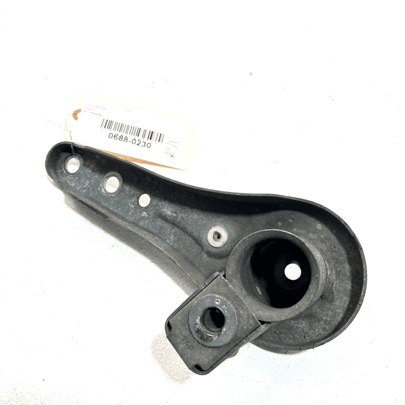 17-20 BMW 430i 440i M4 REAR DRIVER SIDE PUSH ROD AXLE CARRIER SUPPORT BRACK