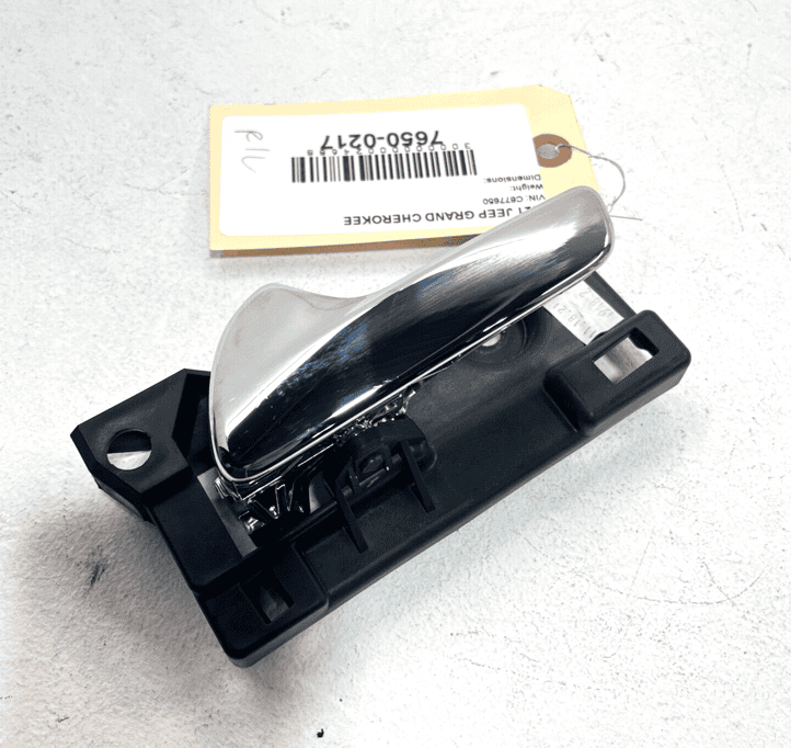 11-21 JEEP GRAND CHEROKEE REAR LEFT DRIVER SIDE INTERIOR DOOR HANDLE OEM