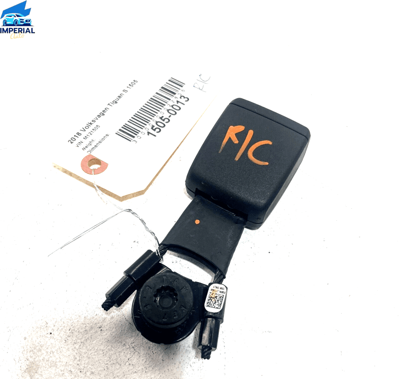VOLKSWAGEN TIGUAN REAR CENTER BELT SEATBELT BUCKLE 2018-2023 OEM